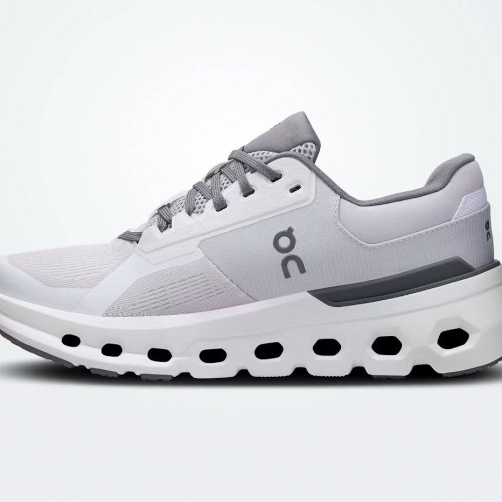 On Women’s Cloudrunner 2 Frost/White Size 10.5 - Picture 3 of 11